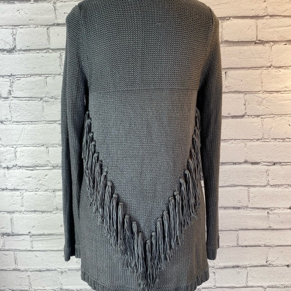 I.N. San Francisco Gray Boho Fringe Cardigan Sweater size Medium EUC Western - Picture 6 of 11